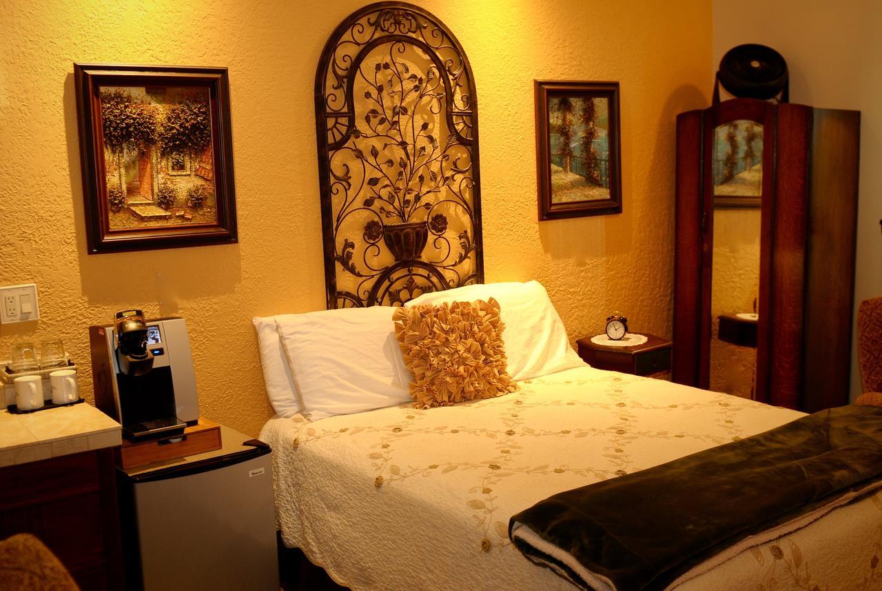 Collins Inn & Seaside Cottages (Adults Only) Ocean Shores Ngoại thất bức ảnh