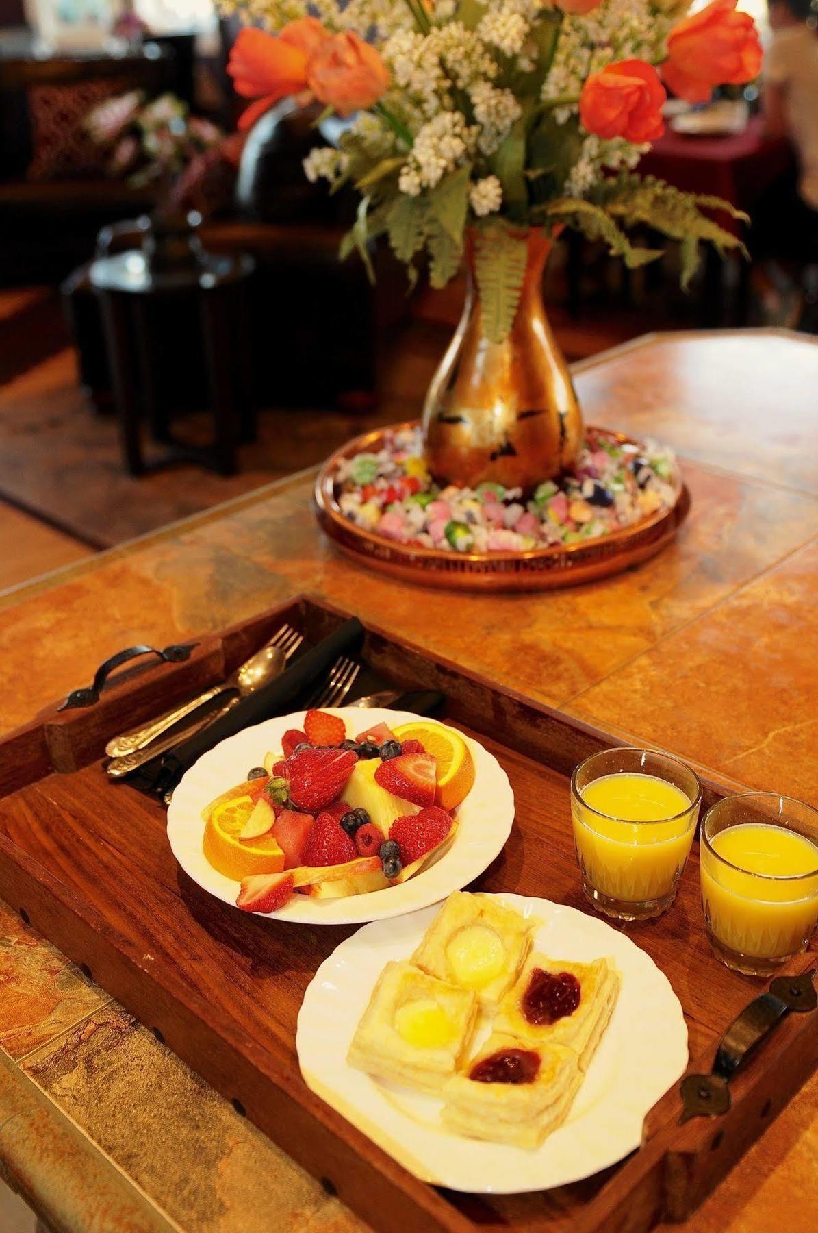 Collins Inn & Seaside Cottages (Adults Only) Ocean Shores Ngoại thất bức ảnh